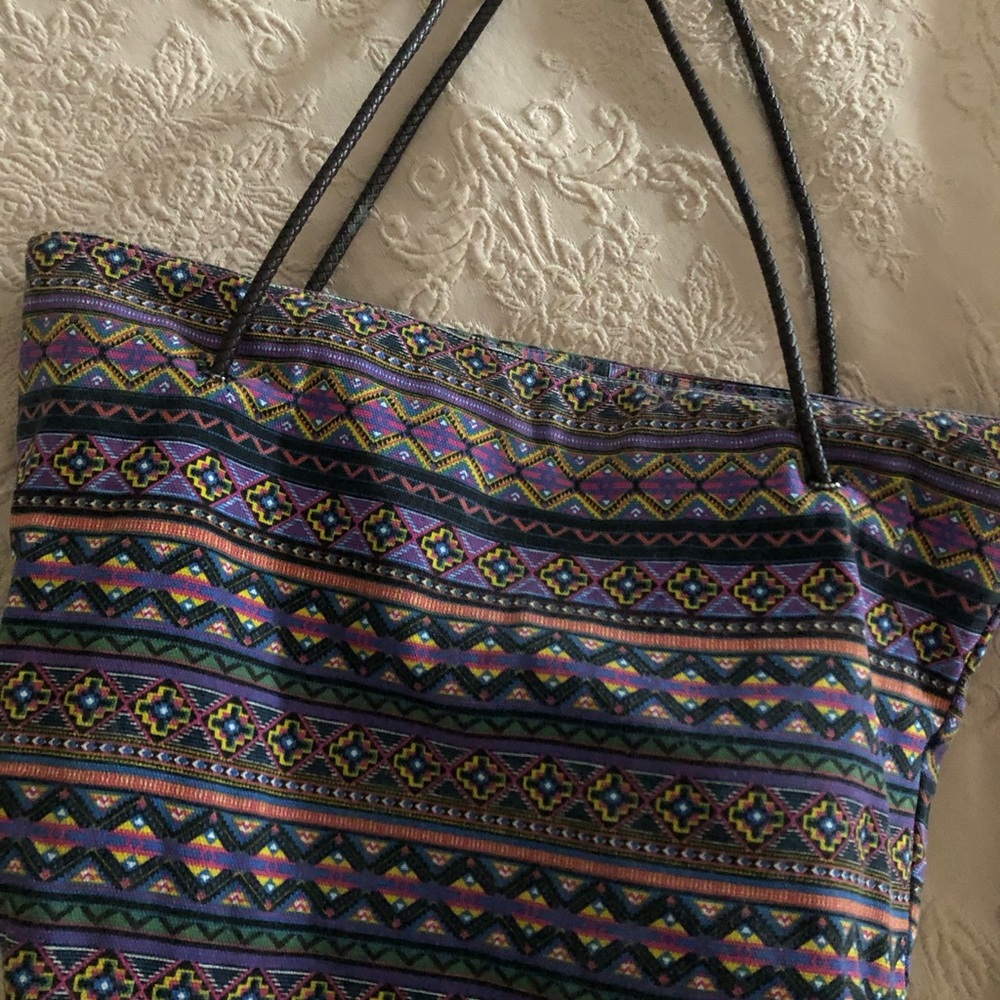 Multicolor Patterned Tote With Zipper - image 1